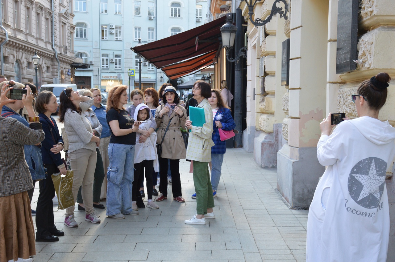 Отдел абонемента РГБИ приглашает на экскурсию «Улица муз. Прогулка по Петровским Линиям»